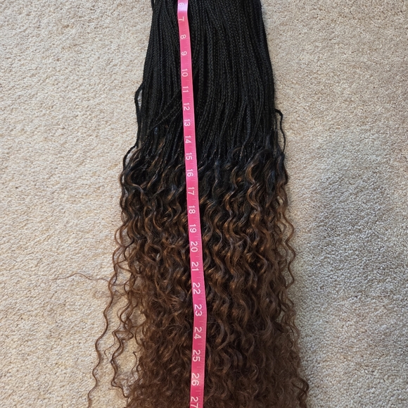 Long Braided wig - Picture 6 of 7